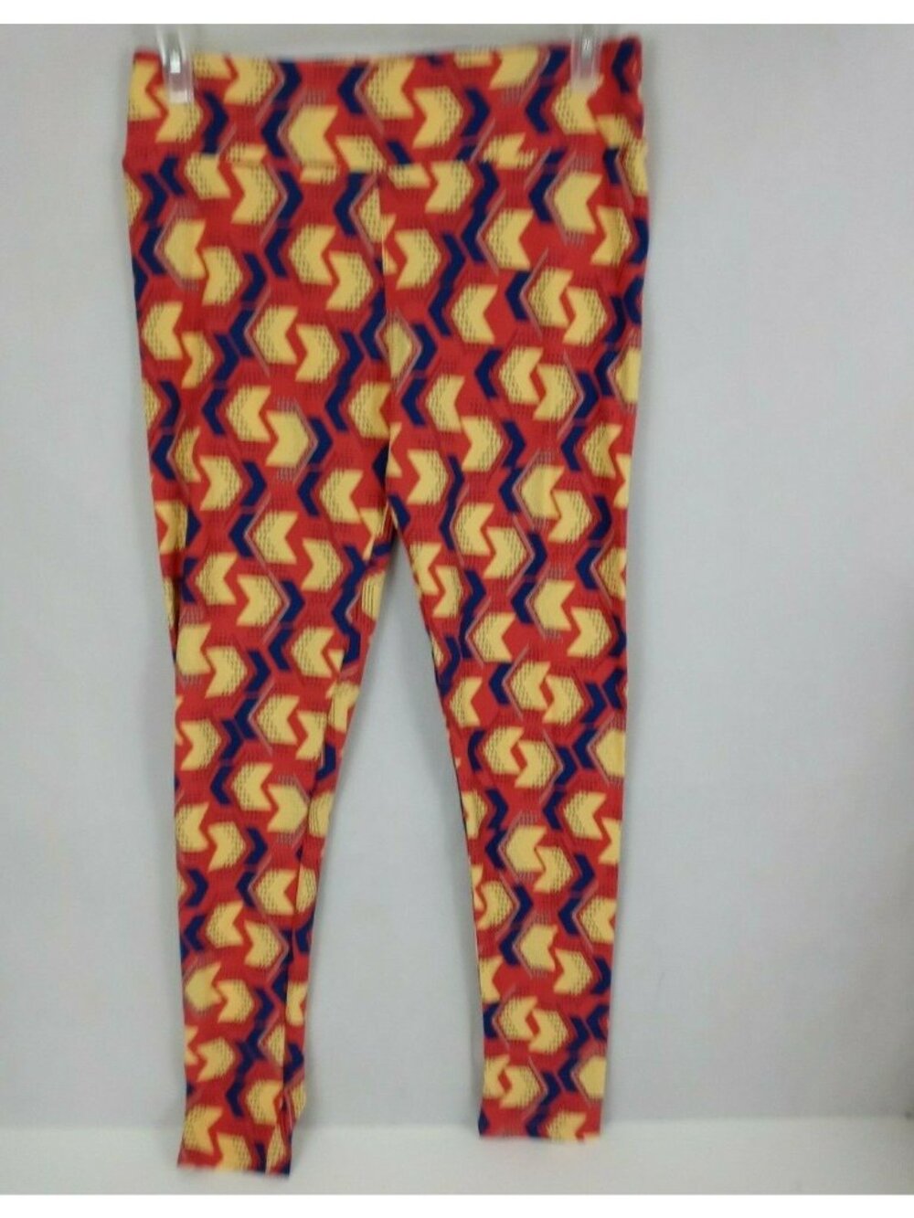 New LuLaRoe Tall & Curvy Leggings Orange With Wide Yellow & Blue Arrows Design